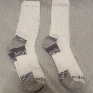 Dr Scholls crew socks advanced relief, women's medium x2 pairs